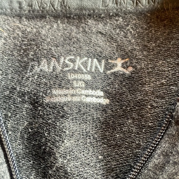 Danskin Zip-Up - Picture 4 of 4